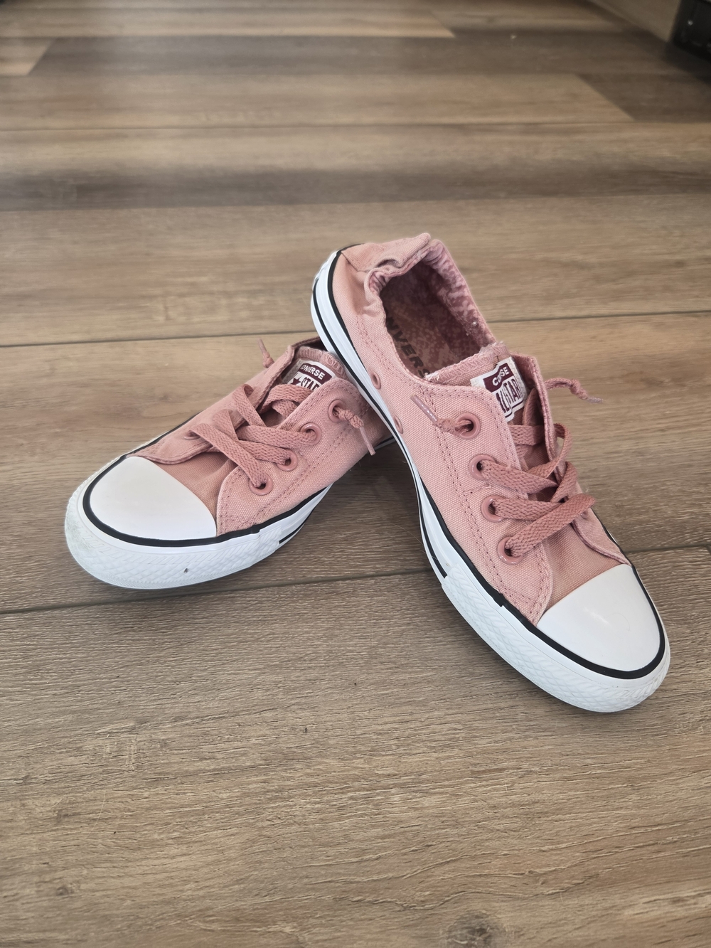 Converse Chuck Taylor All Star Dusty Rose Pink Low Top Sneakers